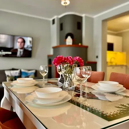 Appartamento Krokus Apartamentyzakopianskie Basen Sauna Jacuzzi Zakopane